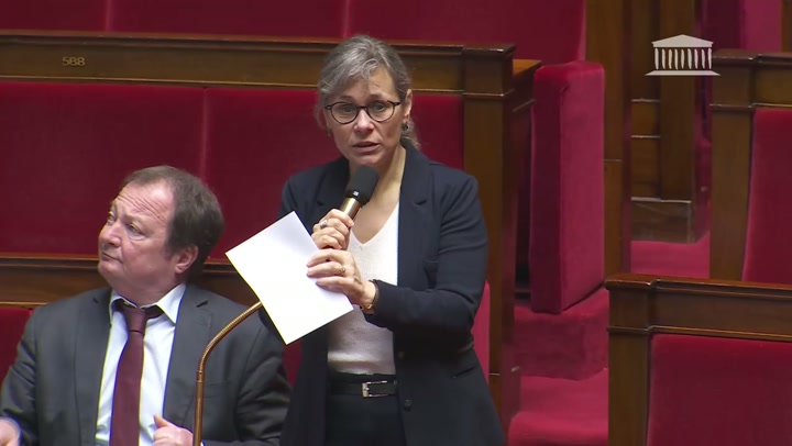 Taillé-Polian compare contrôles aux allocataires à un film comique