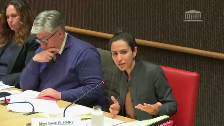 Mères protectrices : la double peine inacceptable