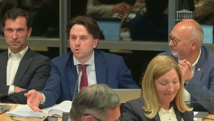 Confrontation au sommet : Député vs Président de commission