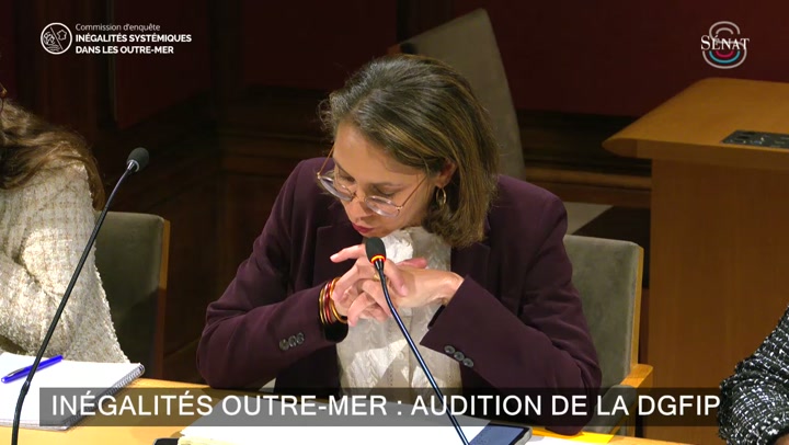 Inégalités systémiques et accès aux services publics