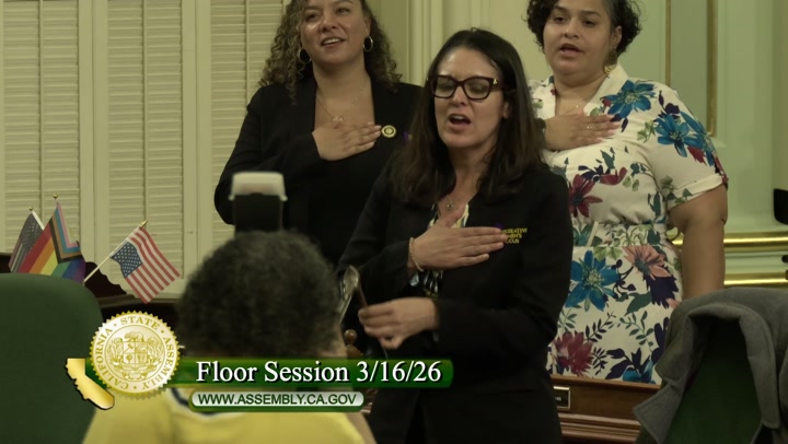 Pledge of Allegiance Goes Hilariously Wrong