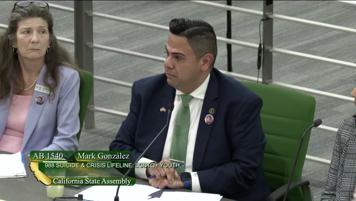 Gonzalez's Moral Plea: 'Just Answer the Phone'